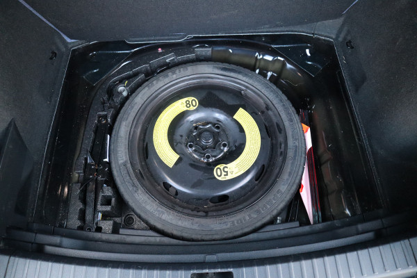 Seat Ateca 1.5 TSI FR Business Intense Pano / 360 camera / Beats / Stoelverwarm / Seat Ateca 1.5 TSI FR Business Intense Pano / 360 camera / Beats / Stoelverwarm /