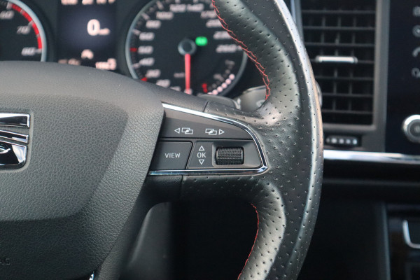 Seat Ateca 1.5 TSI FR Business Intense Pano / 360 camera / Beats / Stoelverwarm / Seat Ateca 1.5 TSI FR Business Intense Pano / 360 camera / Beats / Stoelverwarm /