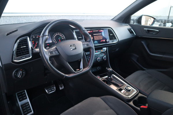 Seat Ateca 1.5 TSI FR Business Intense Pano / 360 camera / Beats / Stoelverwarm / Seat Ateca 1.5 TSI FR Business Intense Pano / 360 camera / Beats / Stoelverwarm /