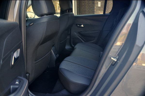 Peugeot 208 1.2 PureTech 100 Allure | Navigatie | 360 Gr Camera Peugeot 208 1.2 PureTech 100 Allure | Navigatie | 360 Gr Camera