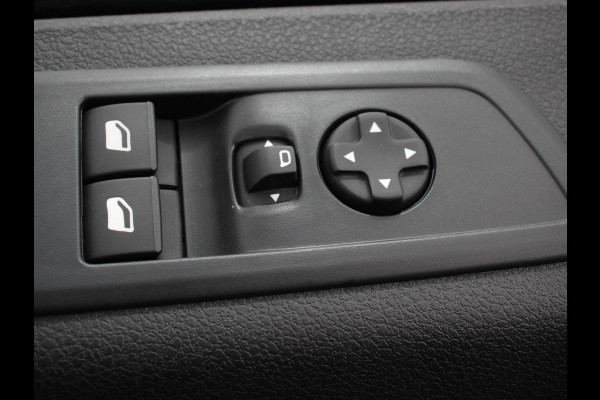 Citroën ë-Jumpy L2 136 Automaat 75 kWh | 3p | Automatische Airco | Multimedia scherm | Cruise Control | Dab | Digitaal dasboard | Citroën ë-Jumpy L2 136 Automaat 75 kWh | 3p | Automatische Airco | Multimedia scherm | Cruise Control | Dab | Digitaal dasboard |
