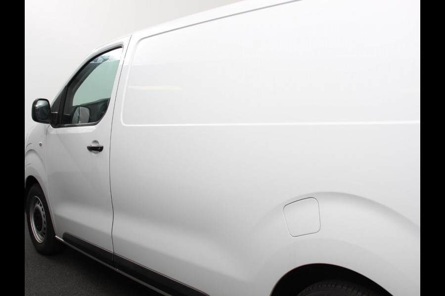 Citroën ë-Jumpy L2 136 Automaat 75 kWh | 3p | Automatische Airco | Multimedia scherm | Cruise Control | Dab | Digitaal dasboard | Citroën ë-Jumpy L2 136 Automaat 75 kWh | 3p | Automatische Airco | Multimedia scherm | Cruise Control | Dab | Digitaal dasboard |