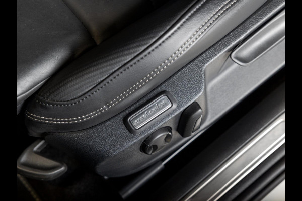 Volkswagen Passat Variant 1.5 TSI R-Line Business + / 150pk / Panorama dak / Achteruitrij camera / Stoelverwarming /