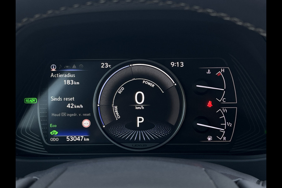 Lexus UX 250h Style+ Edition | Leder | Camera | Carplay | 18 inch | Dodehoek