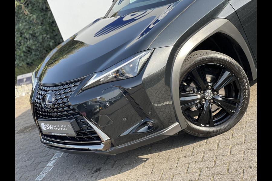 Lexus UX 250h Style+ Edition | Leder | Camera | Carplay | 18 inch | Dodehoek