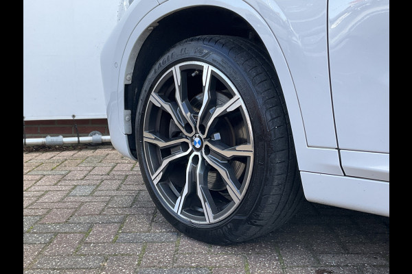 BMW X1 xDrive20i High Executive M-Sport Trekhaak Nav/Cam Stoelverw Elek.Klep Dealer-OH!
