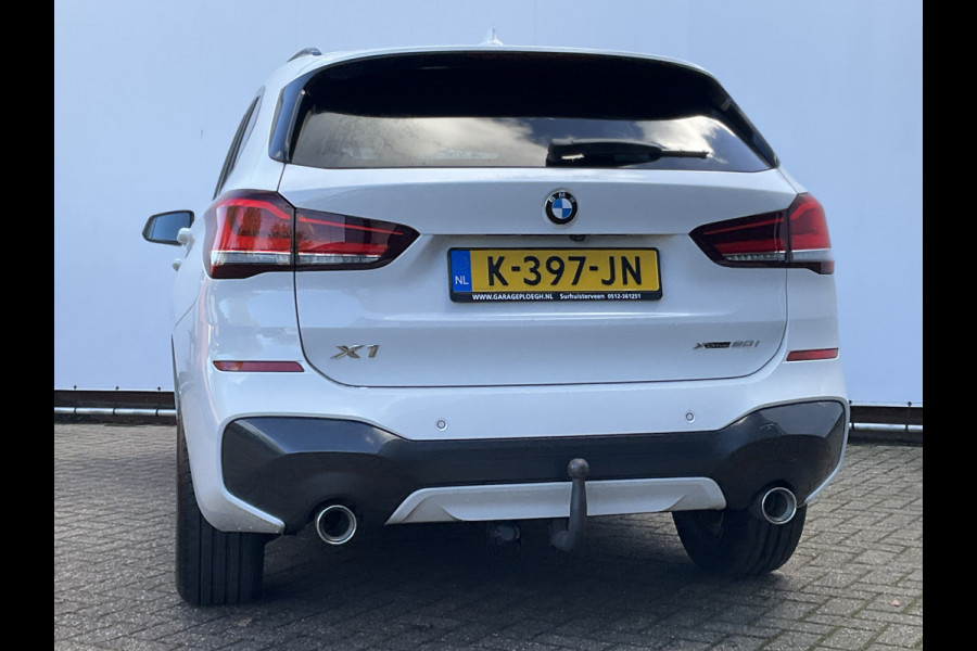 BMW X1 xDrive20i High Executive M-Sport Trekhaak Nav/Cam Stoelverw Elek.Klep Dealer-OH!