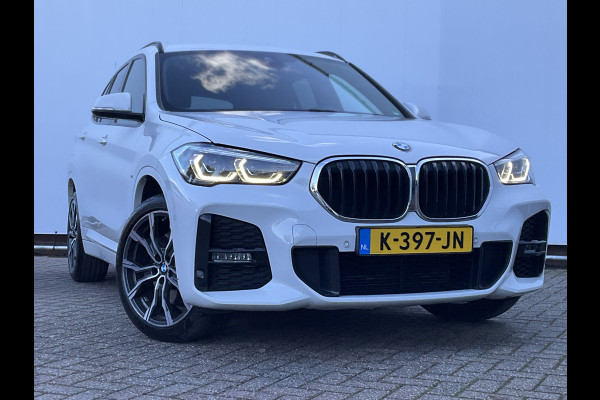 BMW X1 xDrive20i High Executive M-Sport Trekhaak Nav/Cam Stoelverw Elek.Klep Dealer-OH!