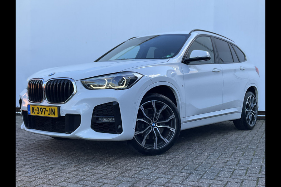 BMW X1 xDrive20i High Executive M-Sport Trekhaak Nav/Cam Stoelverw Elek.Klep Dealer-OH!