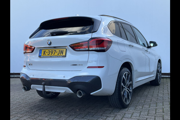 BMW X1 xDrive20i High Executive M-Sport Trekhaak Nav/Cam Stoelverw Elek.Klep Dealer-OH!