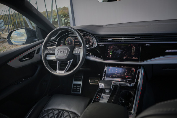 Audi Q8 55 TFSI e quattro Pro Line S | ADAPTIVE CRUISE | SPORTSTOELEN | SOFTCLOSE | 360 CAMERA | STOELVERWARMING | STUURVERWARMING | APP Audi Q8 55 TFSI e quattro Pro Line S | ADAPTIVE CRUISE | SPORTSTOELEN | SOFTCLOSE | 360 CAMERA | STOELVERWARMING | STUURVERWARMING | APP