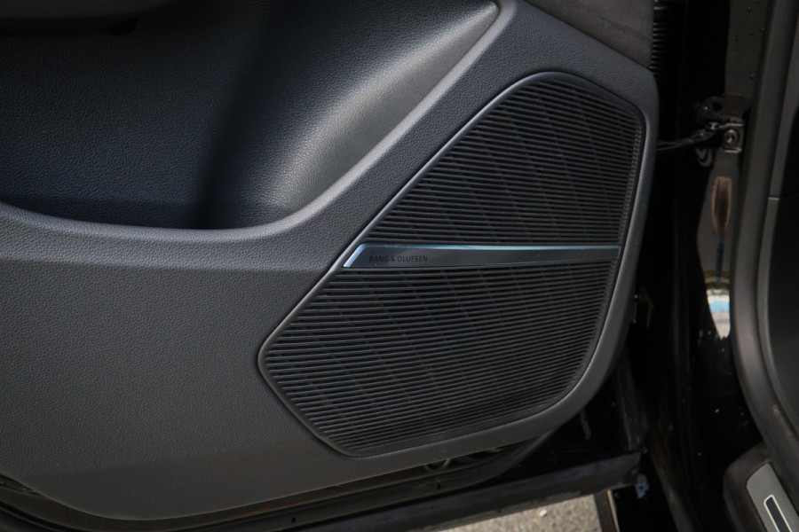 Audi Q8 55 TFSI e quattro Pro Line S | ADAPTIVE CRUISE | SPORTSTOELEN | SOFTCLOSE | 360 CAMERA | STOELVERWARMING | STUURVERWARMING | APP Audi Q8 55 TFSI e quattro Pro Line S | ADAPTIVE CRUISE | SPORTSTOELEN | SOFTCLOSE | 360 CAMERA | STOELVERWARMING | STUURVERWARMING | APP