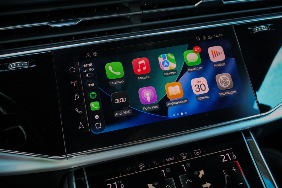 Audi Q8 55 TFSI e quattro Pro Line S | ADAPTIVE CRUISE | SPORTSTOELEN | SOFTCLOSE | 360 CAMERA | STOELVERWARMING | STUURVERWARMING | APP Audi Q8 55 TFSI e quattro Pro Line S | ADAPTIVE CRUISE | SPORTSTOELEN | SOFTCLOSE | 360 CAMERA | STOELVERWARMING | STUURVERWARMING | APP