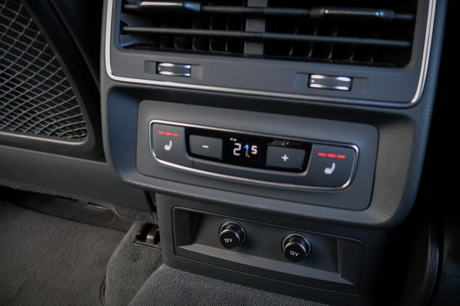 Audi Q8 55 TFSI e quattro Pro Line S | ADAPTIVE CRUISE | SPORTSTOELEN | SOFTCLOSE | 360 CAMERA | STOELVERWARMING | STUURVERWARMING | APP Audi Q8 55 TFSI e quattro Pro Line S | ADAPTIVE CRUISE | SPORTSTOELEN | SOFTCLOSE | 360 CAMERA | STOELVERWARMING | STUURVERWARMING | APP