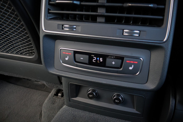 Audi Q8 55 TFSI e quattro Pro Line S | ADAPTIVE CRUISE | SPORTSTOELEN | SOFTCLOSE | 360 CAMERA | STOELVERWARMING | STUURVERWARMING | APP Audi Q8 55 TFSI e quattro Pro Line S | ADAPTIVE CRUISE | SPORTSTOELEN | SOFTCLOSE | 360 CAMERA | STOELVERWARMING | STUURVERWARMING | APP