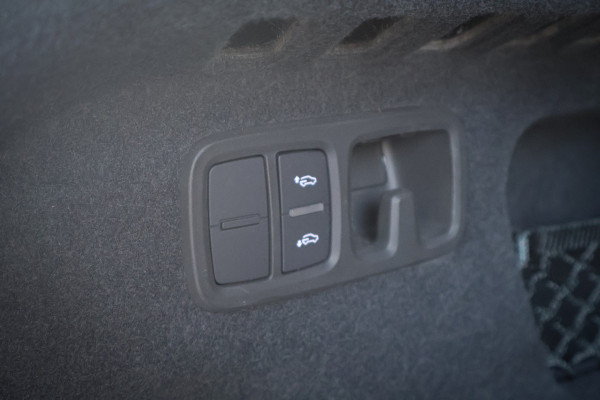 Audi Q8 55 TFSI e quattro Pro Line S | ADAPTIVE CRUISE | SPORTSTOELEN | SOFTCLOSE | 360 CAMERA | STOELVERWARMING | STUURVERWARMING | APP Audi Q8 55 TFSI e quattro Pro Line S | ADAPTIVE CRUISE | SPORTSTOELEN | SOFTCLOSE | 360 CAMERA | STOELVERWARMING | STUURVERWARMING | APP