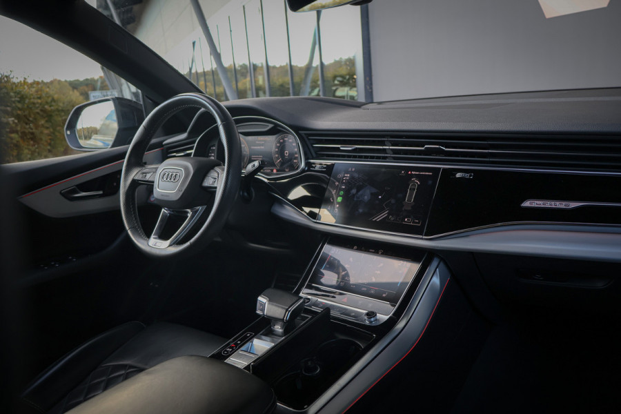 Audi Q8 55 TFSI e quattro Pro Line S | ADAPTIVE CRUISE | SPORTSTOELEN | SOFTCLOSE | 360 CAMERA | STOELVERWARMING | STUURVERWARMING | APP Audi Q8 55 TFSI e quattro Pro Line S | ADAPTIVE CRUISE | SPORTSTOELEN | SOFTCLOSE | 360 CAMERA | STOELVERWARMING | STUURVERWARMING | APP