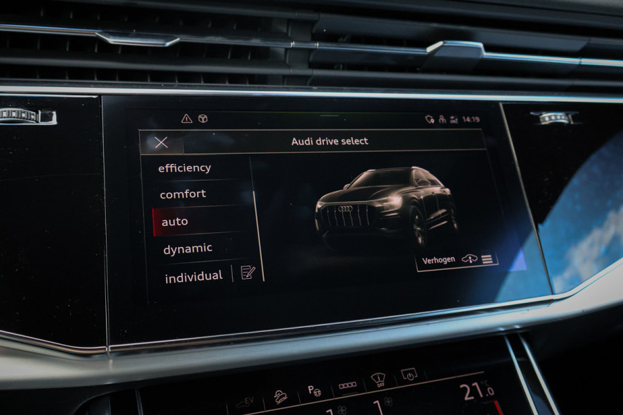 Audi Q8 55 TFSI e quattro Pro Line S | ADAPTIVE CRUISE | SPORTSTOELEN | SOFTCLOSE | 360 CAMERA | STOELVERWARMING | STUURVERWARMING | APP Audi Q8 55 TFSI e quattro Pro Line S | ADAPTIVE CRUISE | SPORTSTOELEN | SOFTCLOSE | 360 CAMERA | STOELVERWARMING | STUURVERWARMING | APP