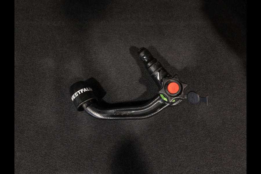 Volkswagen T-Roc 1.0 TSI Life / 110pk / Trekhaak / Achteruitrij camera / Stoelverwarming /