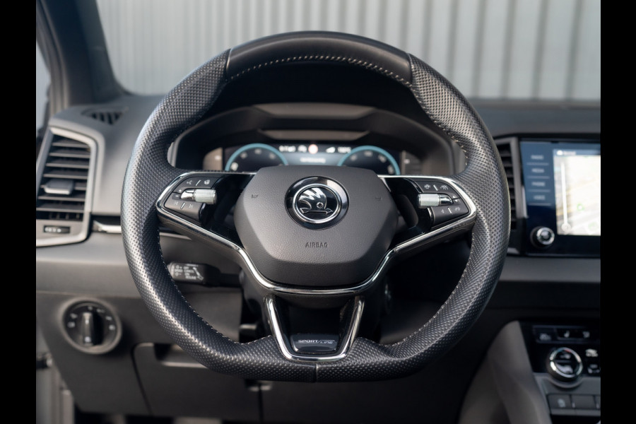 Škoda Karoq 1.5 TSI ACT Sportline Business | Panodak | Adapt. cr. | Camera |Stoel & Stuur verw. | Keyless | Prijs Rijklaar!!