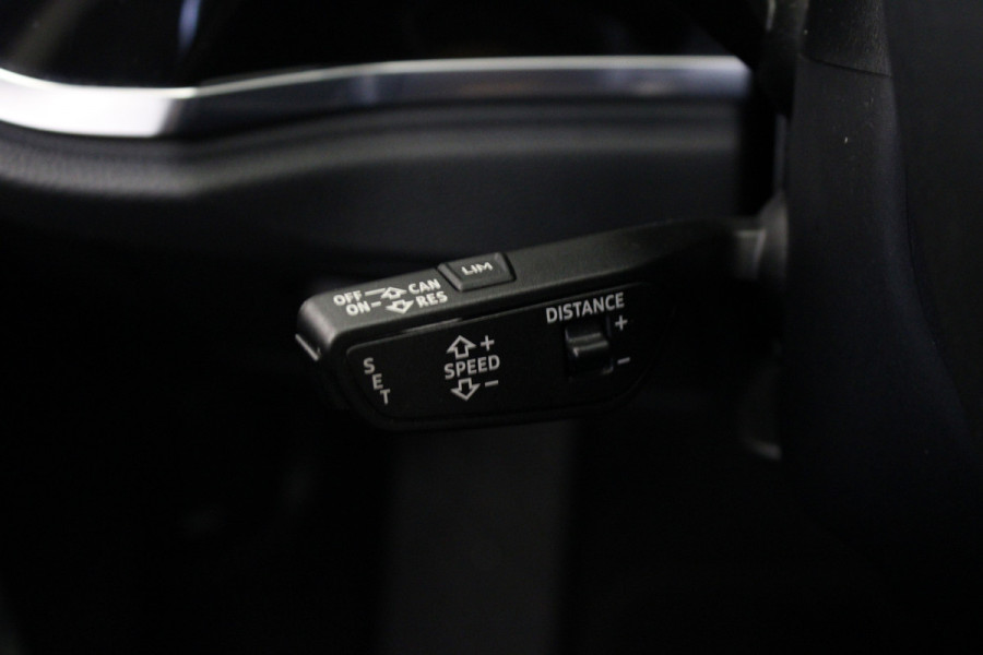 Audi Q3 40 TFSI quattro Pro Line business |Pano| Audi Q3 40 TFSI quattro Pro Line business |Pano|