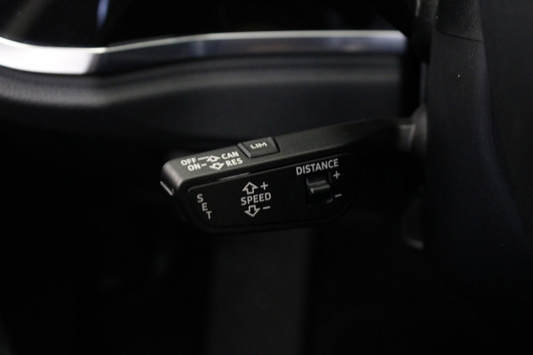 Audi Q3 40 TFSI quattro Pro Line business |Pano| Audi Q3 40 TFSI quattro Pro Line business |Pano|