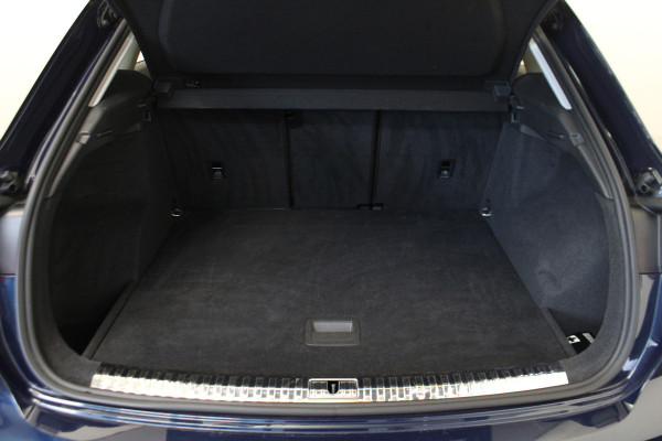 Audi Q3 40 TFSI quattro Pro Line business |Pano| Audi Q3 40 TFSI quattro Pro Line business |Pano|