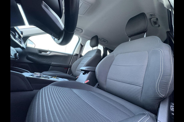 Ford Kuga 2.5 PHEV Titanium | Zuid | Adaptive cruise control | Camera | Trekhaak | Navigatie | Parkeersensoren