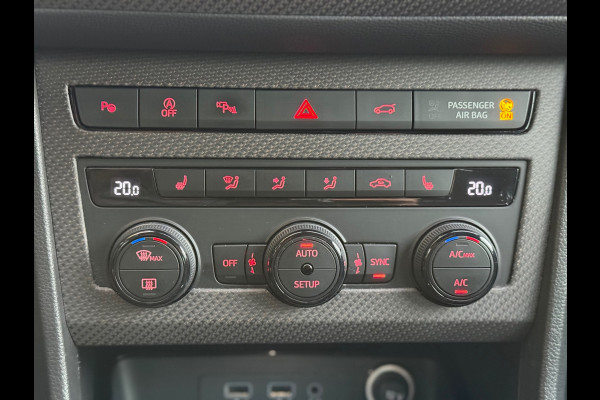 CUPRA Ateca 2.0 TSI 4DRIVE Limited Edition 1 of 1999 l Akrapovic l Brembo l Carbon l Virtual l ACC l Pano l Navi l Camera l