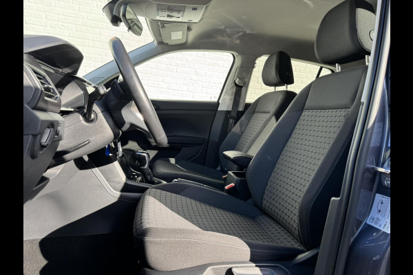 Volkswagen T-Cross 1.0 TSI Life Adaptive cruise control Climate control DAB radio Achteruitrijcamera Navi
