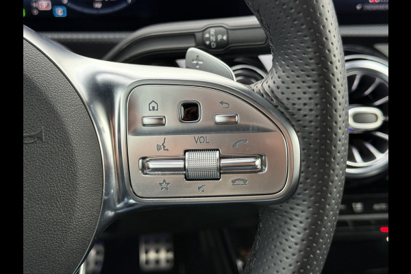Mercedes-Benz A-Klasse 250 e Business Solution AMG Limited | Pano | Ambient Light | Camera | LED | MBUX | 19 inch
