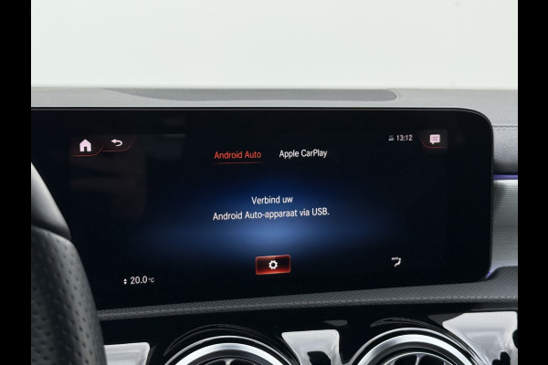 Mercedes-Benz A-Klasse 250 e Business Solution AMG Limited | Pano | Ambient Light | Camera | LED | MBUX | 19 inch