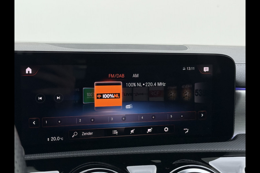 Mercedes-Benz A-Klasse 250 e Business Solution AMG Limited | Pano | Ambient Light | Camera | LED | MBUX | 19 inch