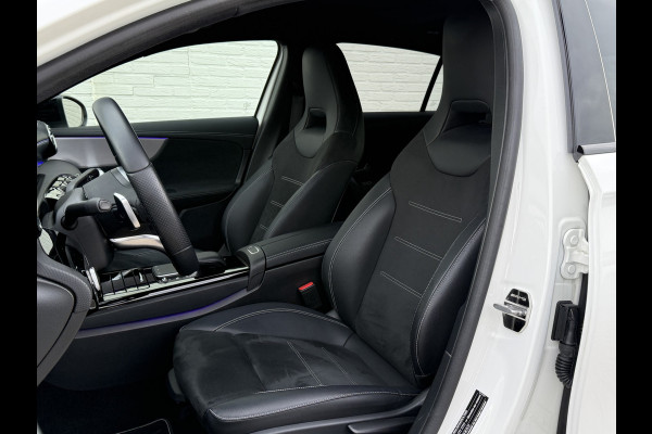Mercedes-Benz A-Klasse 250 e Business Solution AMG Limited | Pano | Ambient Light | Camera | LED | MBUX | 19 inch