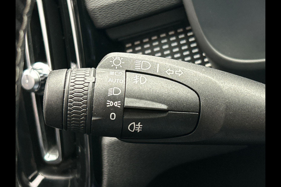 Volvo XC40 2.0 T5 AWD R-Design Pano/dak Harman/Kardon Alcantara/Leder Origineel NL