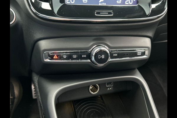 Volvo XC40 2.0 T5 AWD R-Design Pano/dak Harman/Kardon Alcantara/Leder Origineel NL