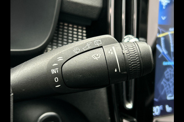 Volvo XC40 2.0 T5 AWD R-Design Pano/dak Harman/Kardon Alcantara/Leder Origineel NL