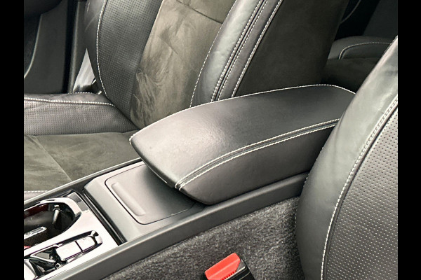 Volvo XC40 2.0 T5 AWD R-Design Pano/dak Harman/Kardon Alcantara/Leder Origineel NL