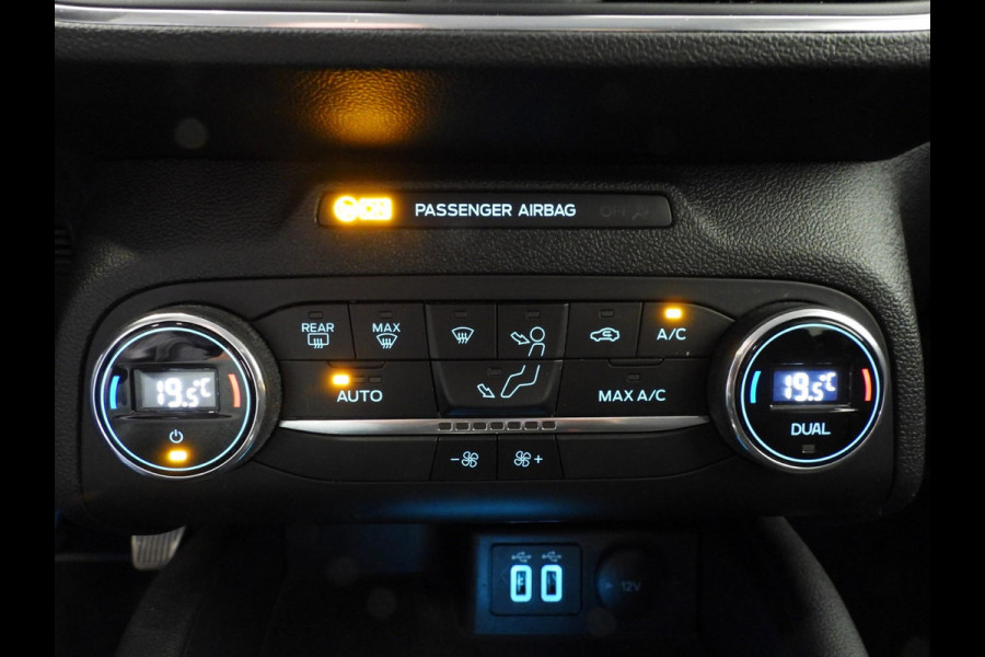 Ford Focus 1.0 EcoBoost Hybrid Titanium X NAVI/CAMERA/LED/VIRTUAL/16"LMV!