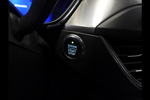 Ford Focus 1.0 EcoBoost Hybrid Titanium X NAVI/CAMERA/LED/VIRTUAL/16"LMV!