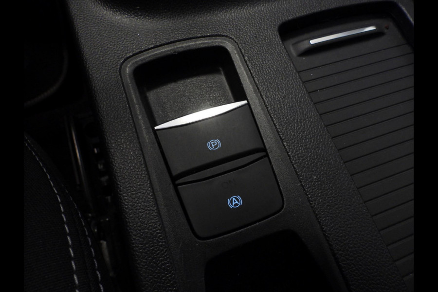 Ford Focus 1.0 EcoBoost Hybrid Titanium X NAVI/CAMERA/LED/VIRTUAL/16"LMV!