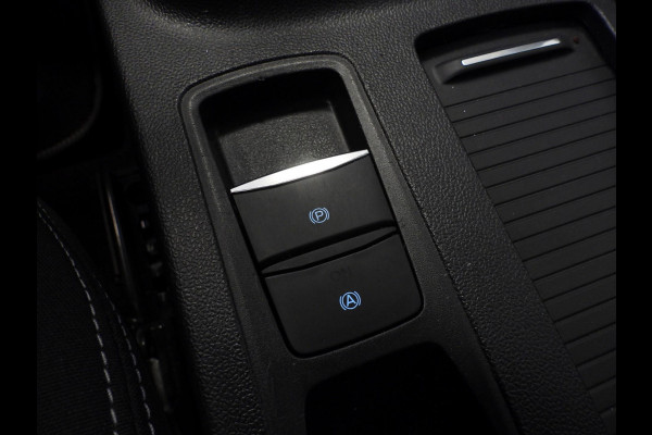 Ford Focus 1.0 EcoBoost Hybrid Titanium X NAVI/CAMERA/LED/VIRTUAL/16"LMV!