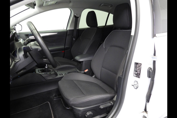 Ford Focus 1.0 EcoBoost Hybrid Titanium X NAVI/CAMERA/LED/VIRTUAL/16"LMV!