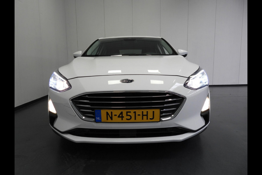 Ford Focus 1.0 EcoBoost Hybrid Titanium X NAVI/CAMERA/LED/VIRTUAL/16"LMV!