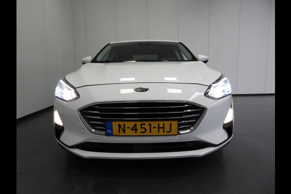 Ford Focus 1.0 EcoBoost Hybrid Titanium X NAVI/CAMERA/LED/VIRTUAL/16"LMV!
