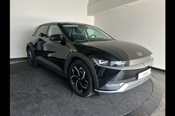 Hyundai IONIQ 5 Connect 58 kWh | Achterbank verstelbaar | Stoel en stuurverwarming | SoH (batterijcheck) 95 % score!