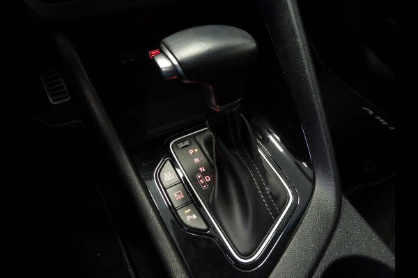 Kia Niro 1.6 GDi PHEV Plug-In ExecutiveLine NAVI/LEER/LED/JBL/16"LMV!
