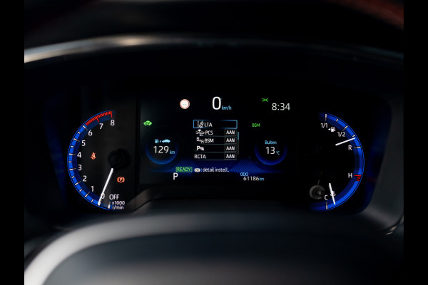 Toyota Corolla Touring Sports 2.0 Hybrid Premium | Trekhaak afnb. | Head Up | Stoel & Stuur verw. | BSM | PDC V&A | Prijs Rijklaar!!