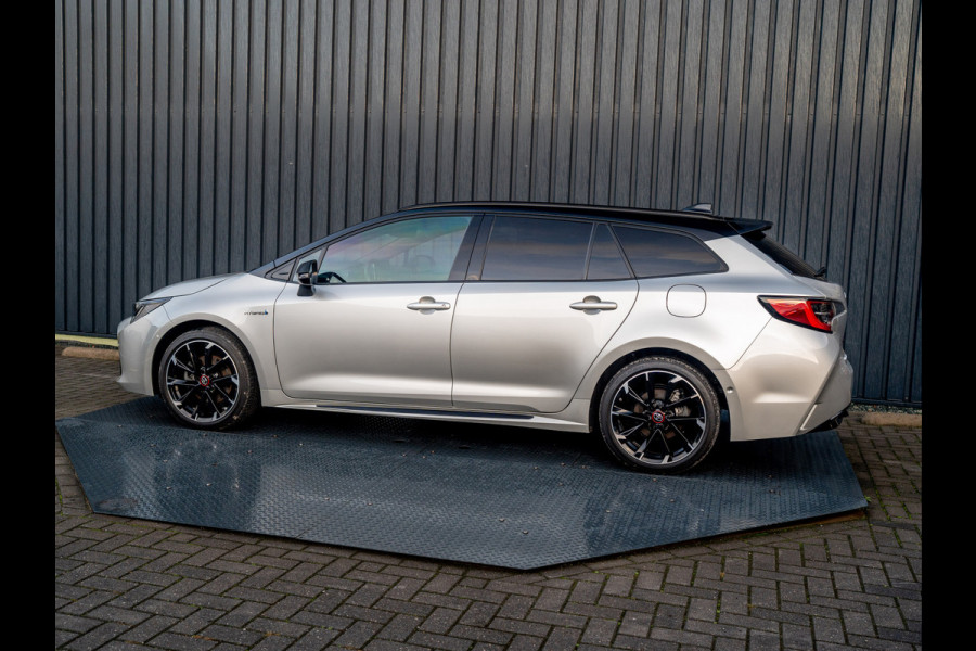 Toyota Corolla Touring Sports 2.0 Hybrid Premium | Trekhaak afnb. | Head Up | Stoel & Stuur verw. | BSM | PDC V&A | Prijs Rijklaar!!