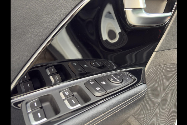 Kia Niro 1.6 GDi Hybrid DynamicLine Style Pack Automaat | Navi | Camera | Schuif/kantel dak | Cruise | Apple Carplay & Android Auto | H-Leder | Sensoren |